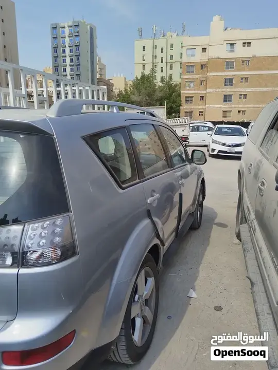 Mitsubishi Outlander 2009 photo 4