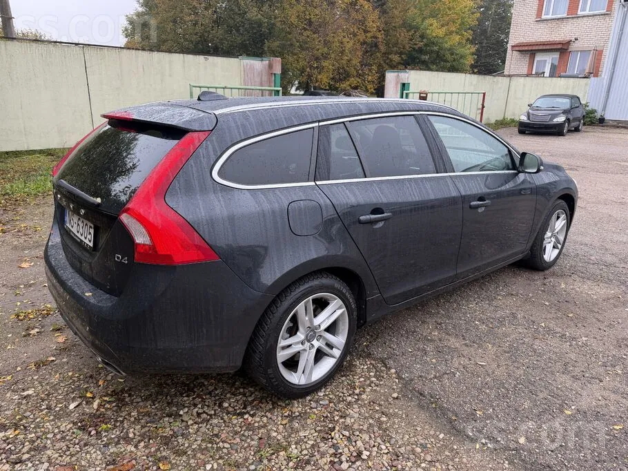 Volvo V60 2014 photo 4