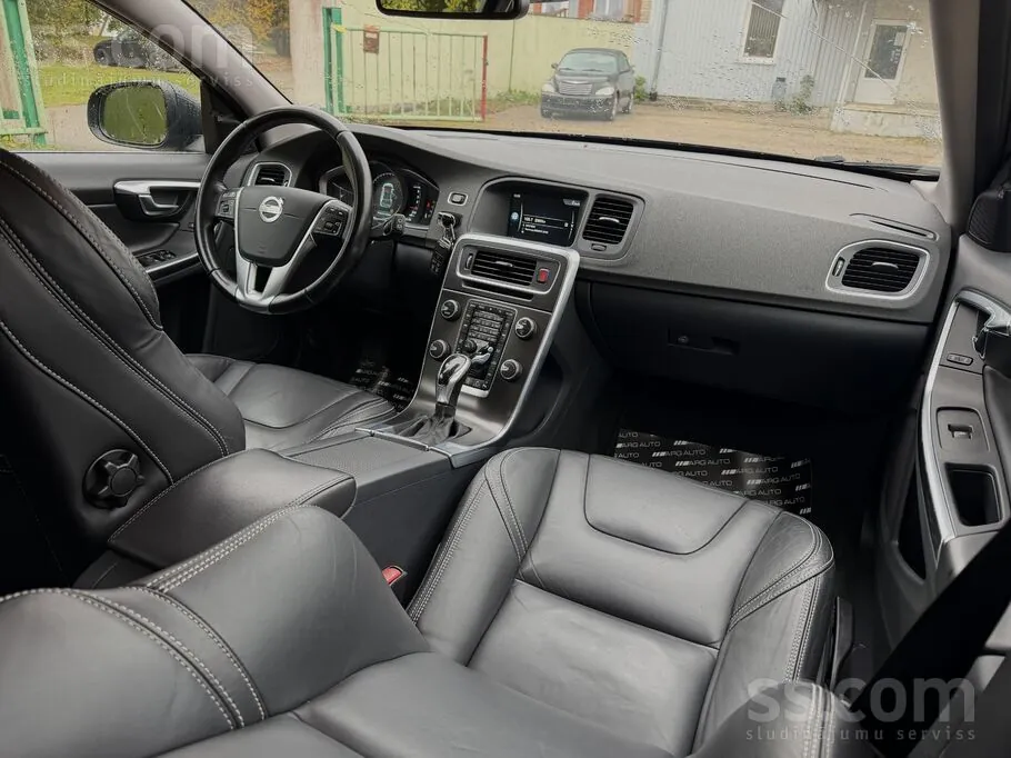 Volvo V60 2014 photo 5