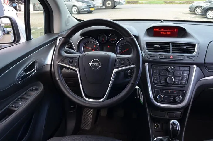 Opel Mokka 2014 photo 2