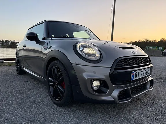 Mini Cooper S 2018 photo 3