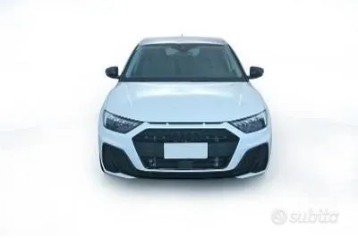 Audi A1 2025 photo 2