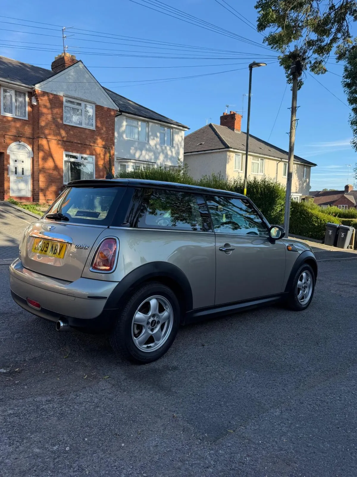 Mini Hatch 2009 photo 3