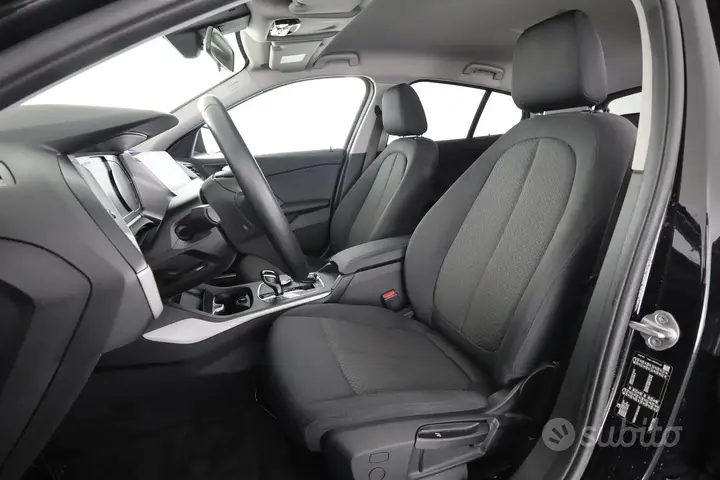 BMW 1 Series 2020 photo 2