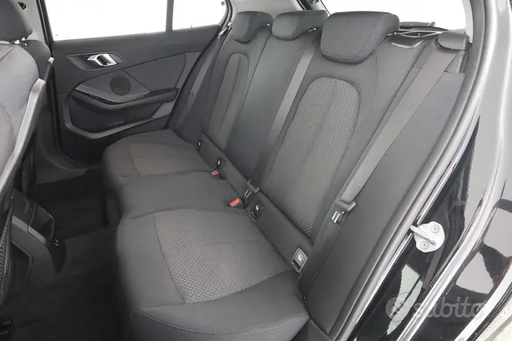 BMW 1 Series 2020 photo 3