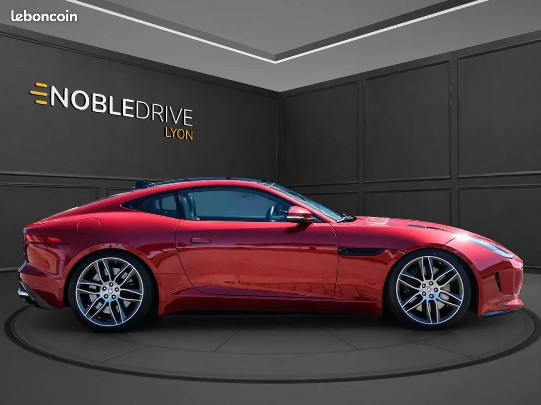 Jaguar F-Type 2014 photo 4
