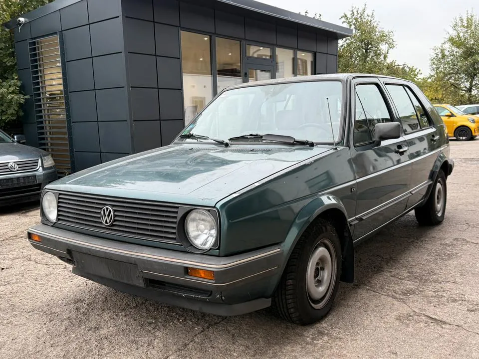 Volkswagen Golf 2