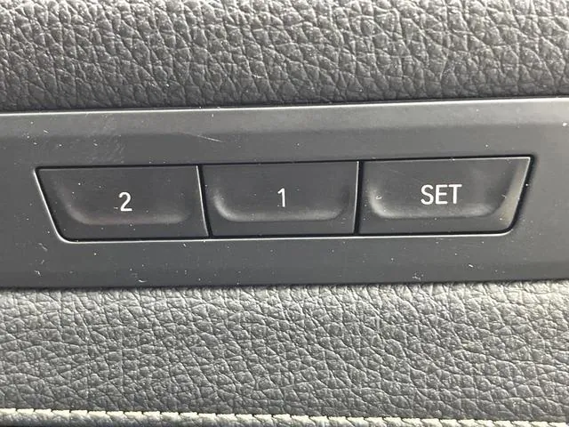 BMW 5 Series 2017 photo 4