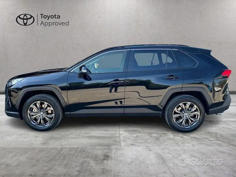 Toyota Rav4 2024 photo 3
