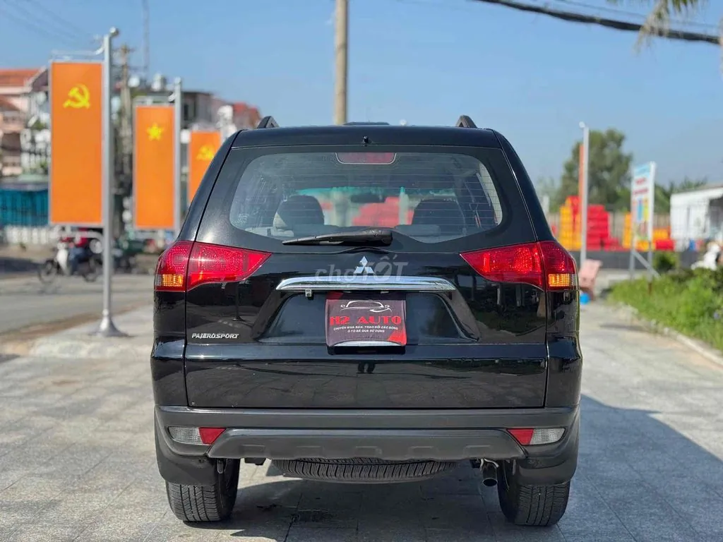 Mitsubishi Pajero Sport 2017 photo 2