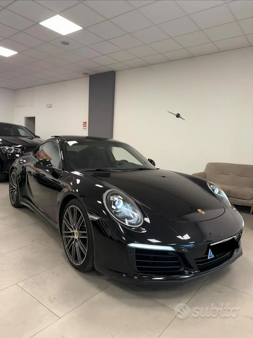 Porsche 911 2017 photo 2