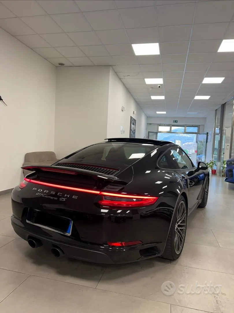 Porsche 911 2017 photo 4