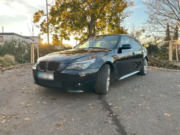 BMW 530I
