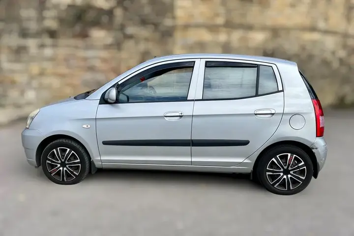 Kia Picanto 2007 photo 4