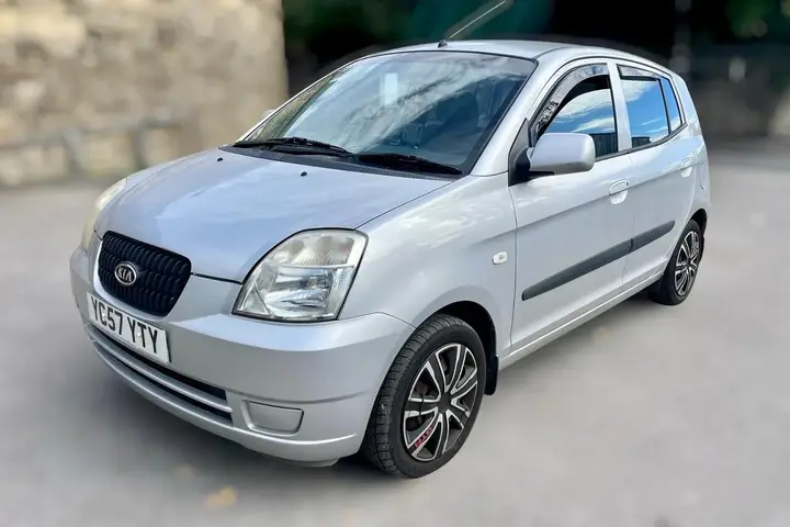 Kia Picanto 2007 photo 2