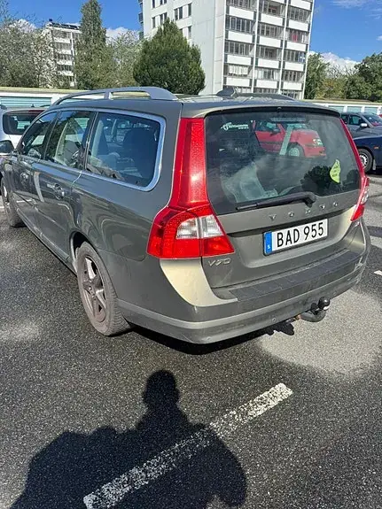 Volvo V70 2011 photo 2