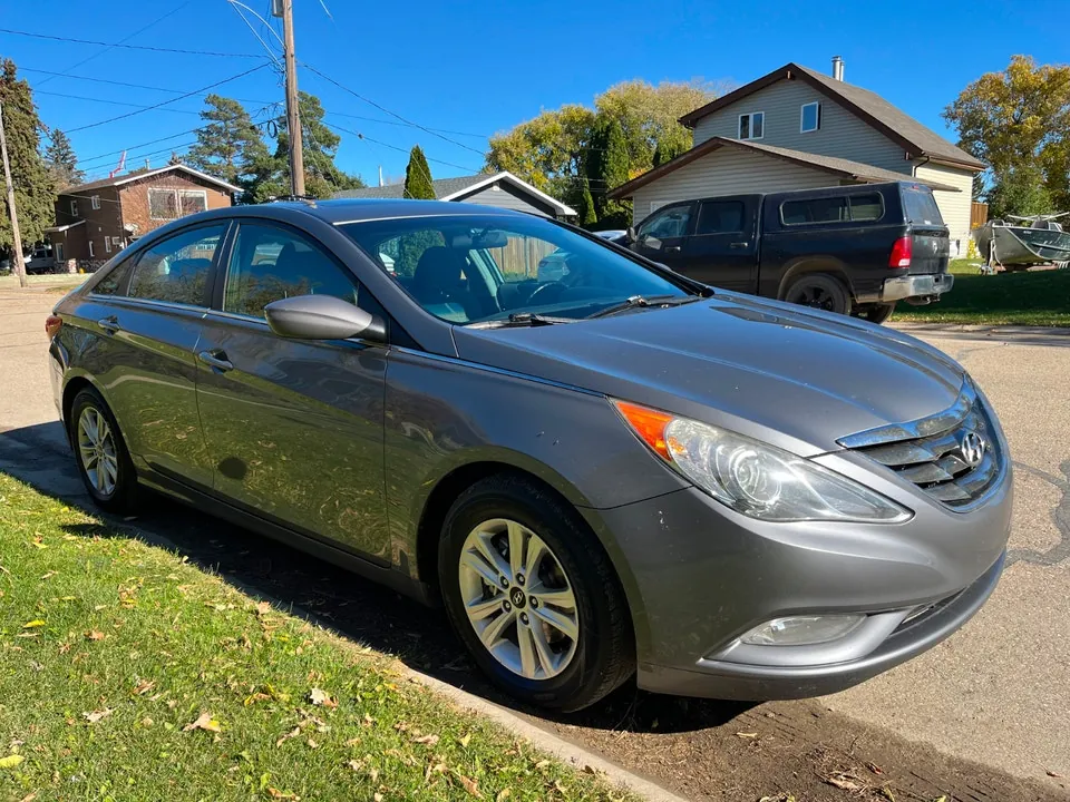 Hyundai Sonata 2011 photo 4