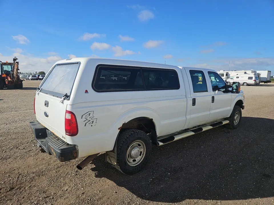 Ford F-350 Super Duty 2011 photo 4