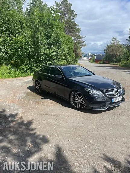 Mercedes-Benz Eklasse 2014 photo 2