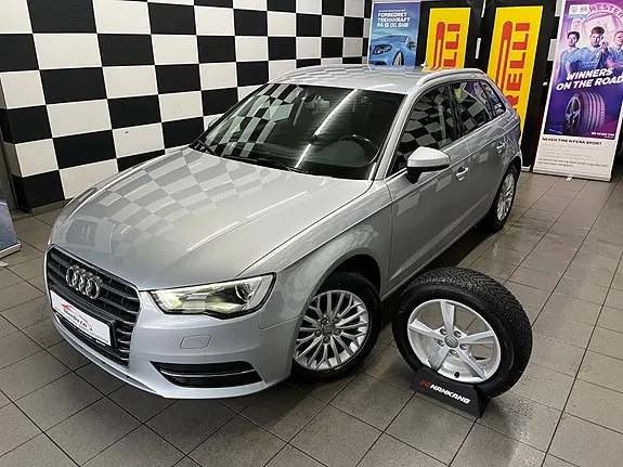 Audi A3 2016 photo 2