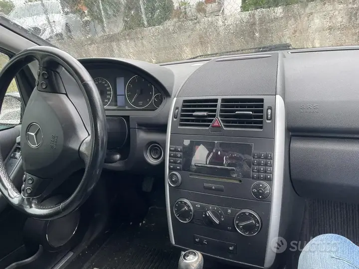 Mercedes-Benz A 2007 photo 3