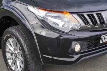 Mitsubishi Triton 2016 photo 5