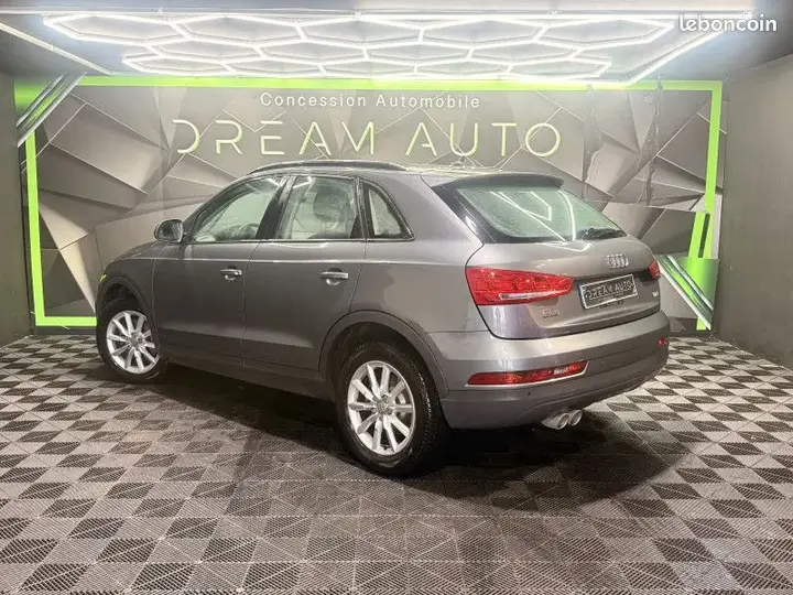 Audi Q3 2015 photo 3