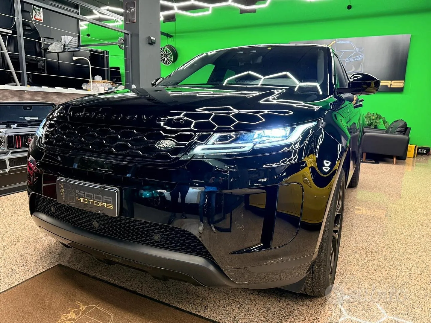 Land Rover Range Rover Evoque 2020 photo 5