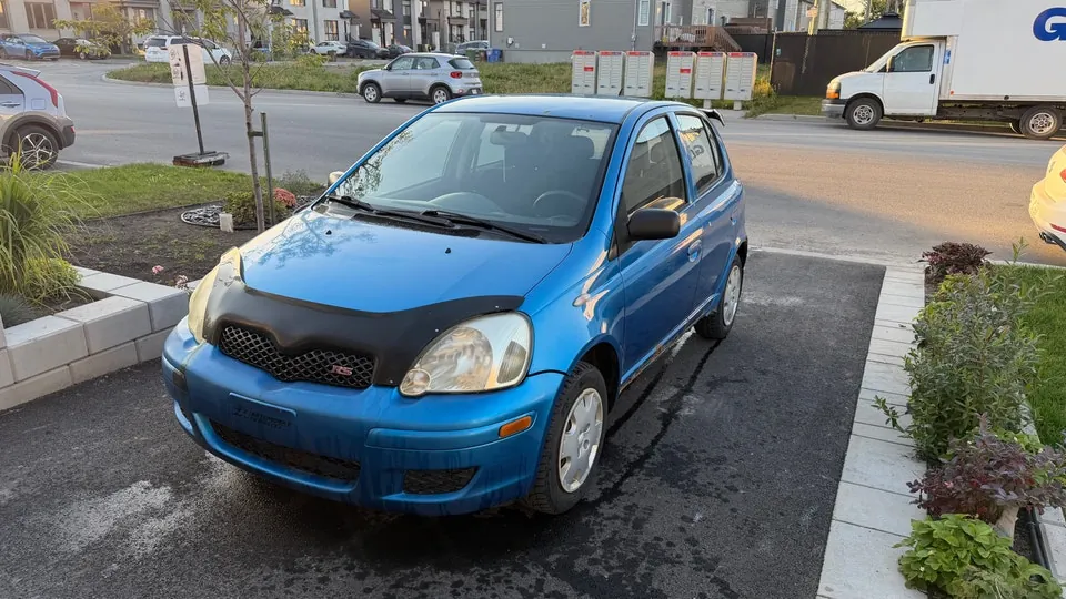 Toyota Echo 2005 photo 3