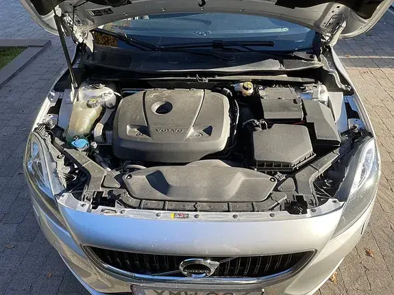 Volvo V40 2018 photo 3