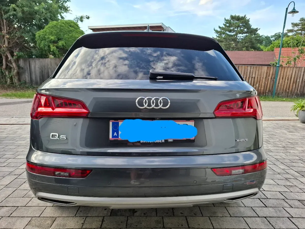 Audi Q5 2017 photo 2