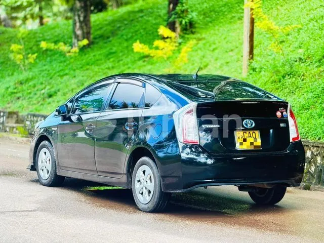 Toyota Prius 2012 photo 4