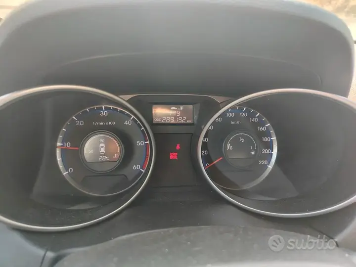 Hyundai Ix35 2011 photo 5