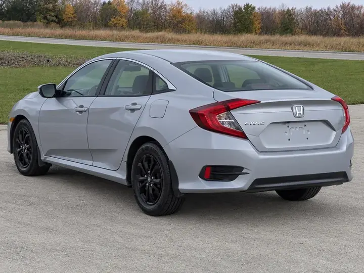 Honda Civic 2016 photo 5
