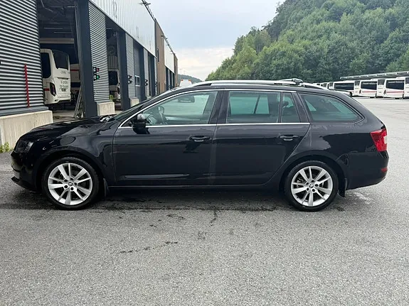 Skoda Octavia 2016 photo 5