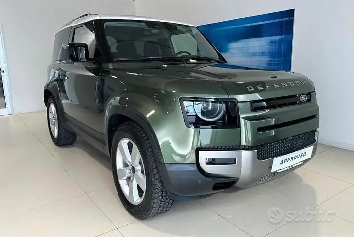 Land Rover Defender 2026 photo 5
