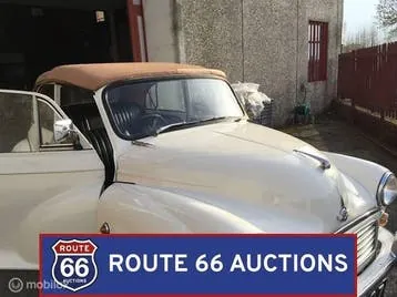 Morris Minor 1000 Convertible 1957 photo 2
