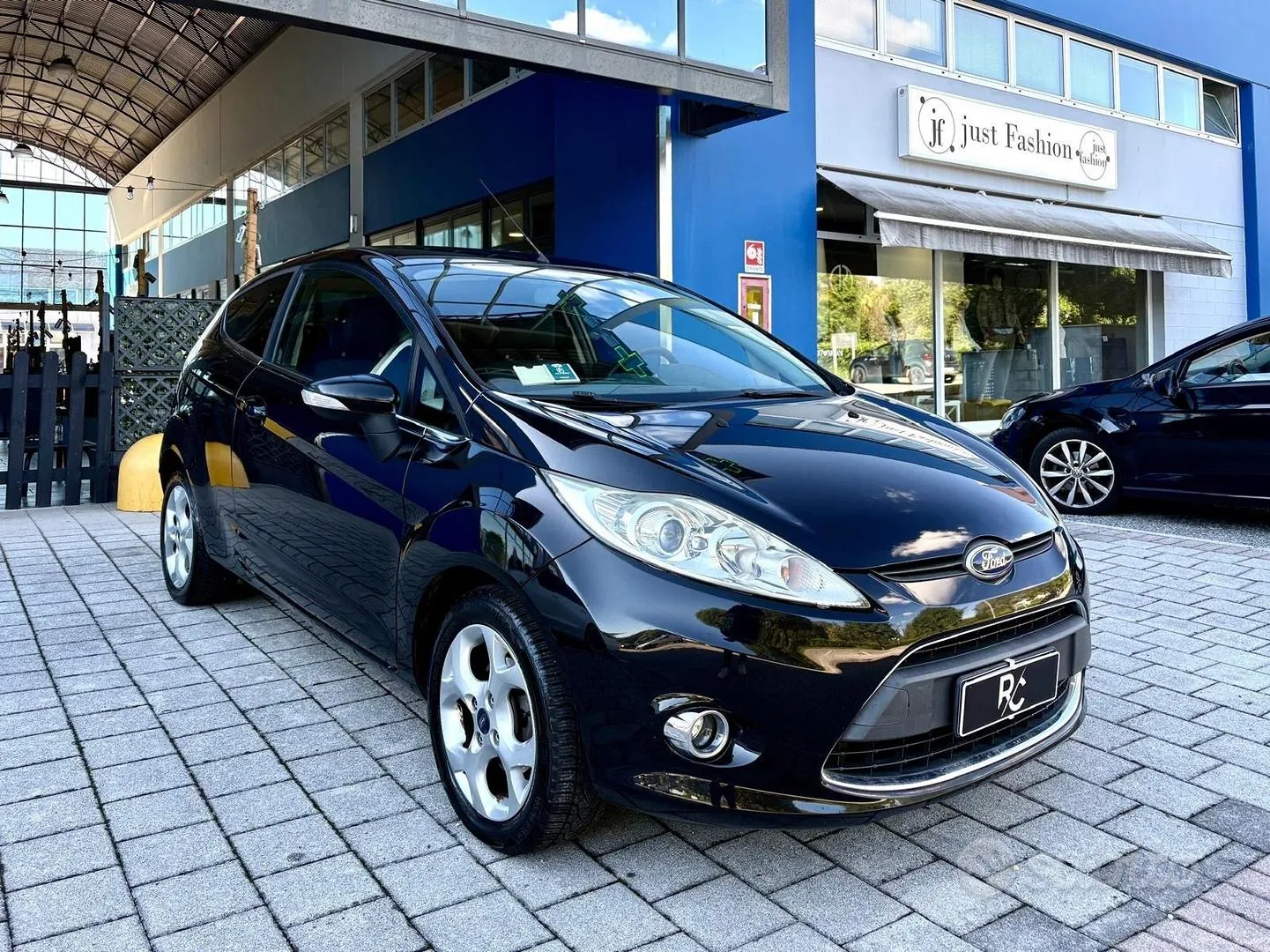 Ford Fiesta 2009 photo 3