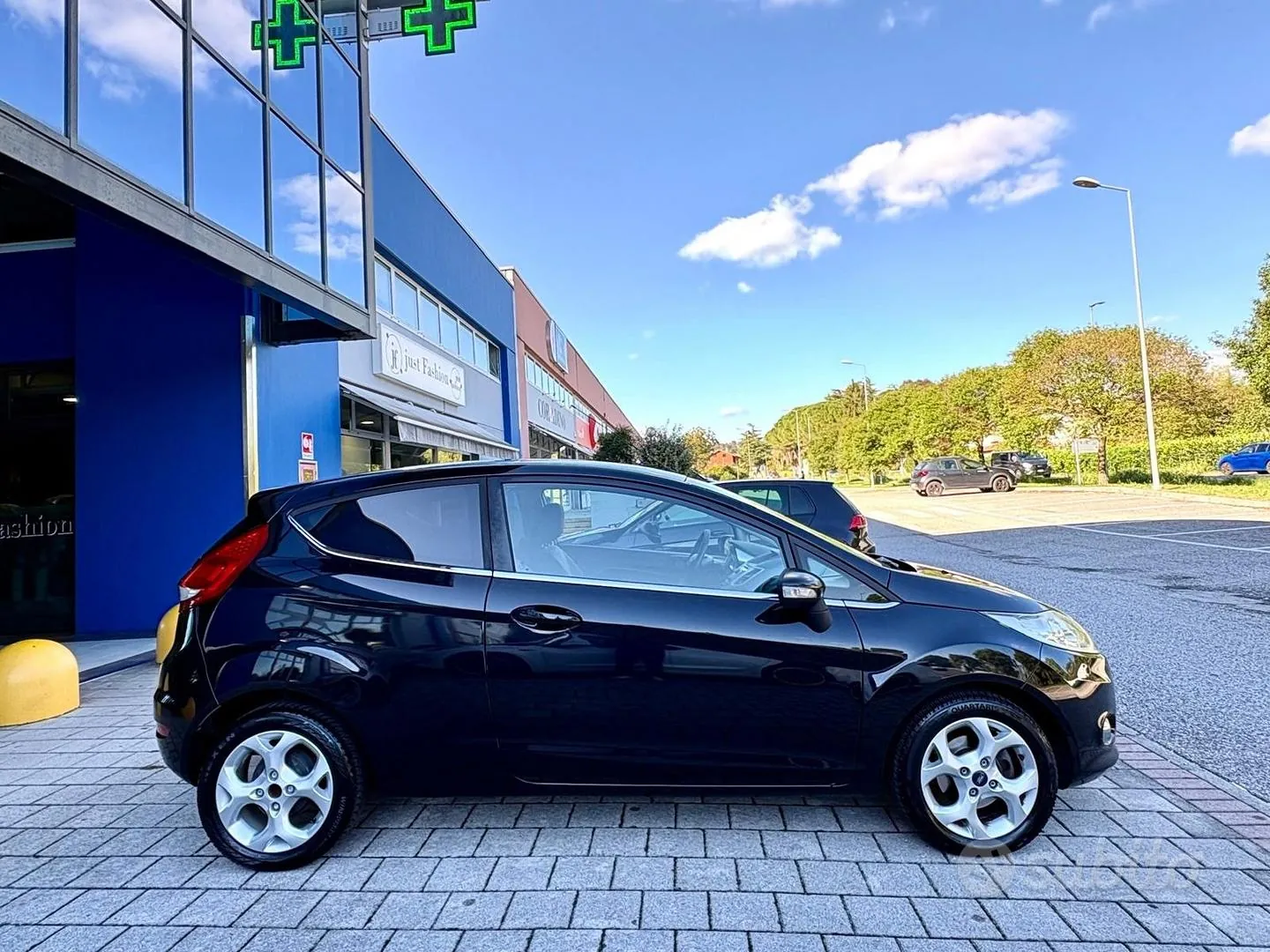 Ford Fiesta 2009 photo 4