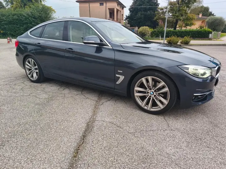 BMW 320D 2017 photo 2