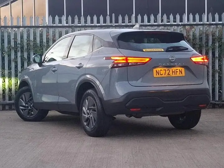 Nissan Qashqai 2022 photo 2