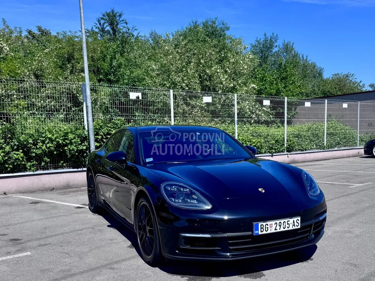 Porsche Panamera