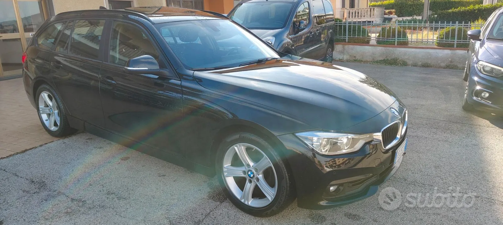 BMW 3 Series 2018 photo 3