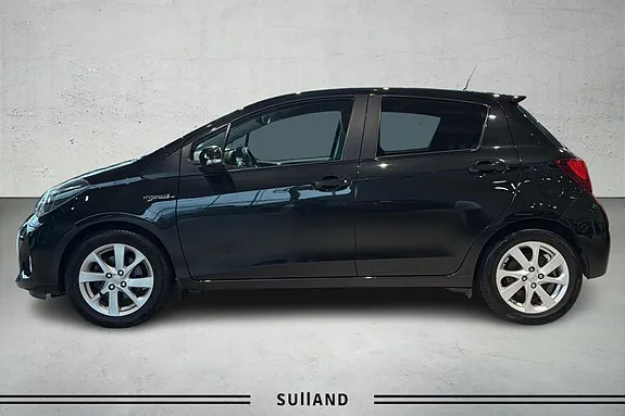 Toyota Yaris 2015 photo 4