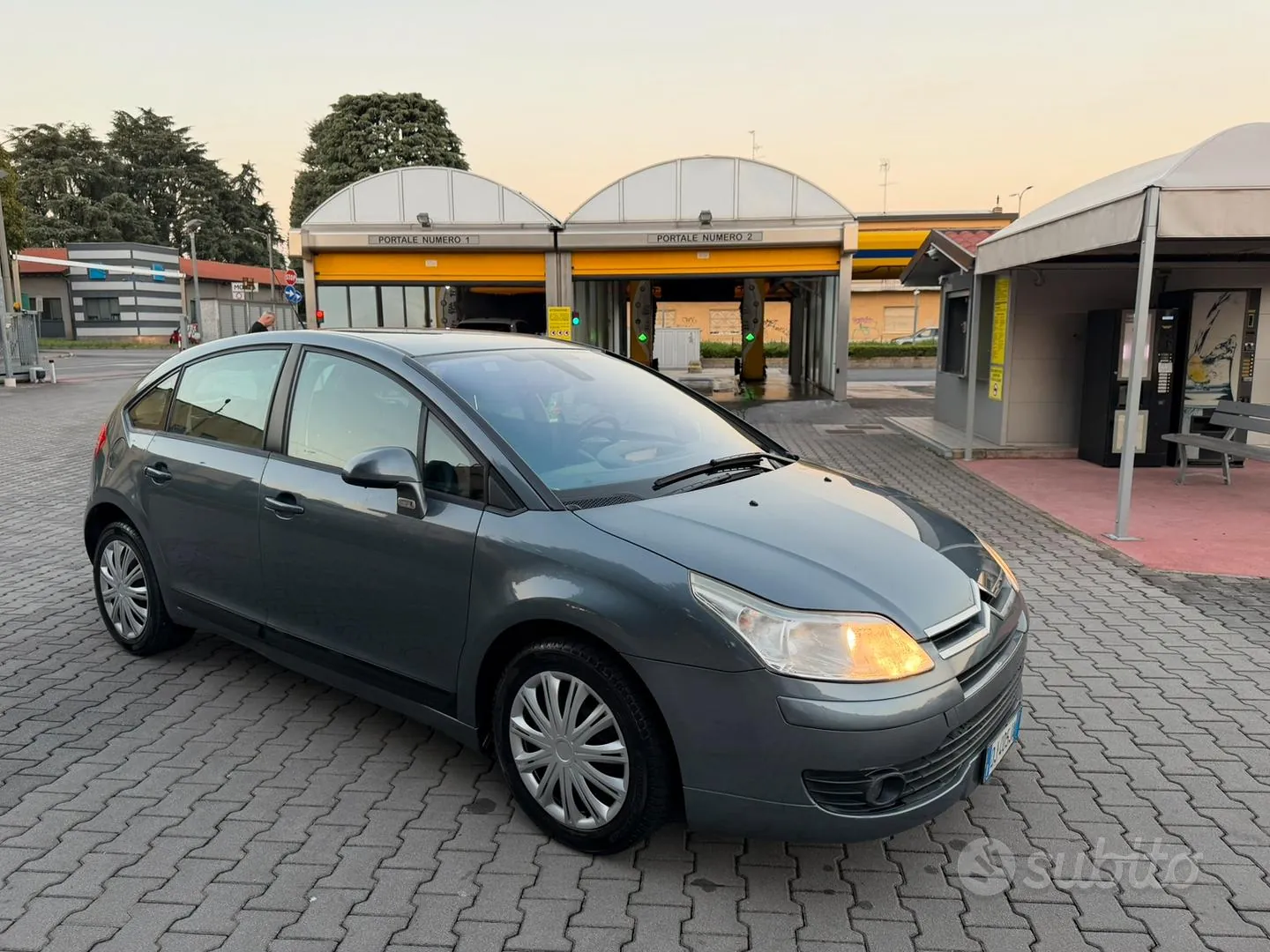 Citroen C4 2007 photo 4