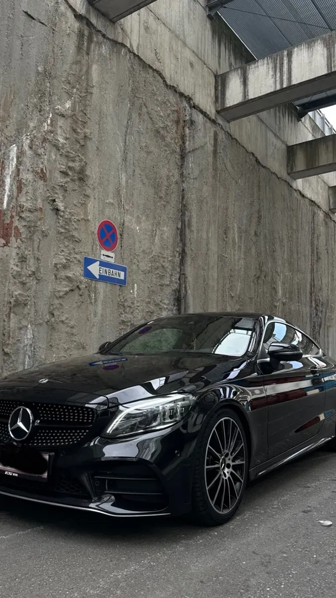 Mercedes-Benz C-Class 2018 photo 3