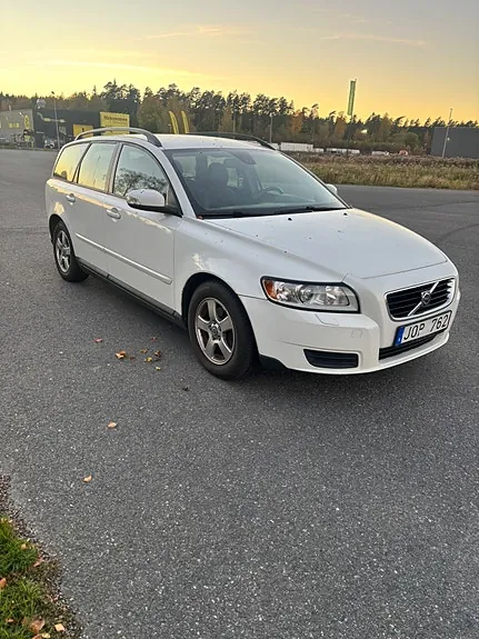 Volvo V50 2009 photo 3