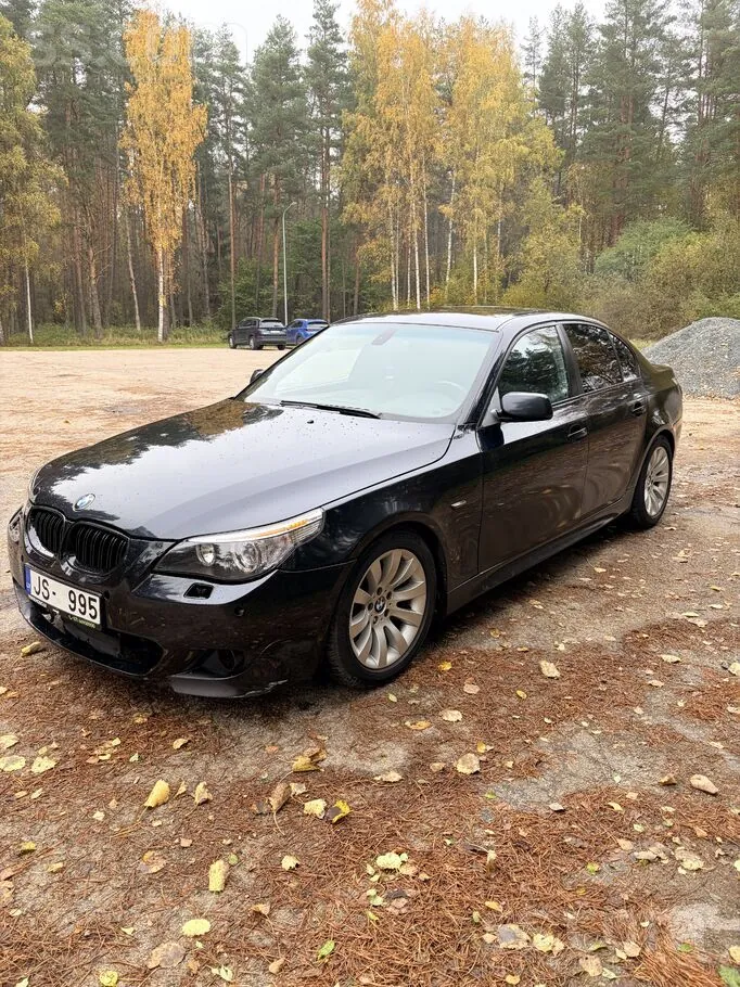 BMW E60 2006 photo 4