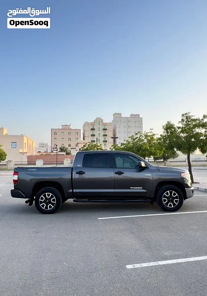 Toyota Tundra 2017 photo 2