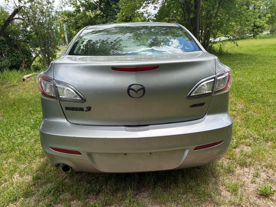 Mazda 3 2012 photo 5